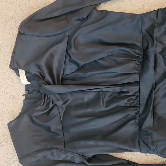 Astr The Label Petrova satin front cutout mini dress - Picture 4 of 16